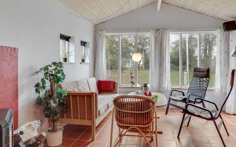 Samine - 100M from the Sea: Meubles, Design Intérieur, Sol, Bois, Sol, Plafond, Parquet, Chaise, Table, Éclairage