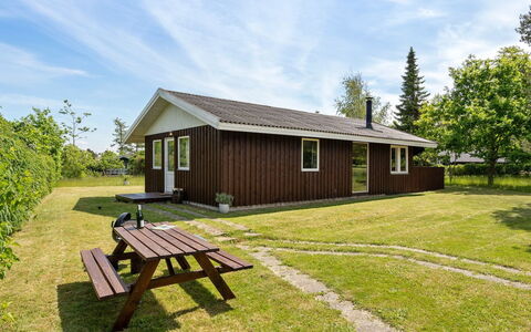 Soraya - 700M to the Fjord: Herbe, Bâtiment, Maison, Domicile, Toit, Chalet, Architecture, Lot Terre, Plaine, Zone Rurale