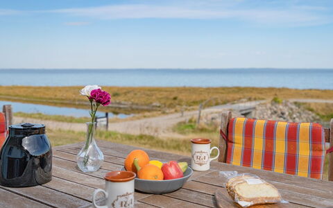 Yorrick - 50M to the Fjord: Bois, Toit, Maison, Chalet, Porte, Domicile, Siding, Lot Terre, Batiments Jardin, Cabanon
