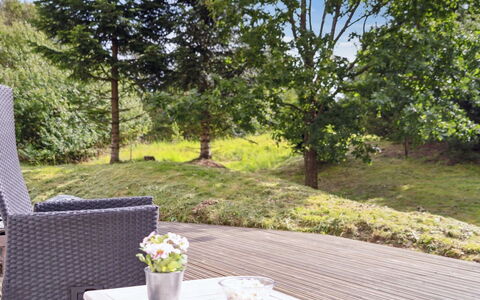 Karitte - 5Km from the Sea: Bleu, Arbuste, Chalet, Couverture De Sol, Jardin, Biens, Ombre, Aménagement Paysager, Ferme, Eco Hôtel
