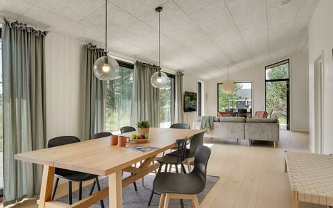 Vigga - 800M from the Sea: Architecture, Toit, Domicile, Composite, Daylighting, Siding, Allée