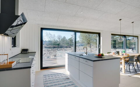 Vigga - 800M from the Sea: Architecture, Toit, Domicile, Composite, Daylighting, Siding, Allée