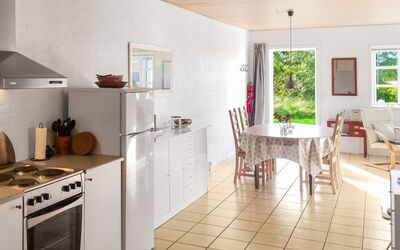 Elef - 2.0Km from the Sea