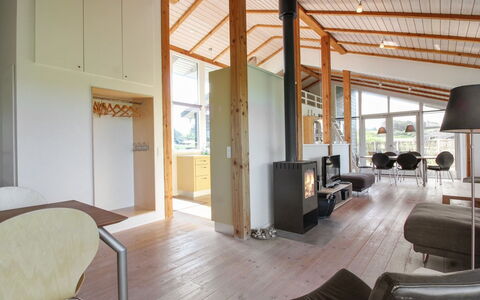 Preben - 500M from the Sea: Design Intérieur, Sol, Bois, Sol, Plafond, Meubles, Parquet, Salon, Pièce, Domicile