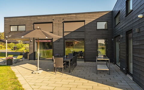 Alva - 998M from the Sea: Piscine, Mobilier De Jardin, Meubles, Recours, Dalle, Eco Hôtel, Ombre, Chaise, Loisir, Biens