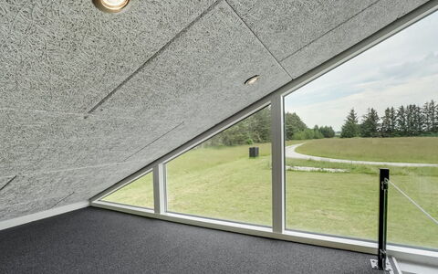 Minna - 975M from the Sea: Meubles, Design Intérieur, Sol, Bois, Sol, Plafond, Parquet, Chaise, Table, Éclairage