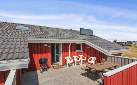 Asta - 85M from the Sea: Meubles, Design Intérieur, Sol, Bois, Sol, Plafond, Parquet, Chaise, Table, Éclairage
