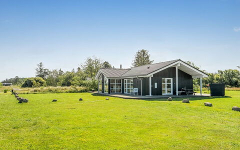 Engelina - 1.3Km from the Sea: Herbe, Maison, Toit, Domicile, Chalet, Arbuste, Lot Terre, Zone Rurale, Ferme, Couverture De Sol
