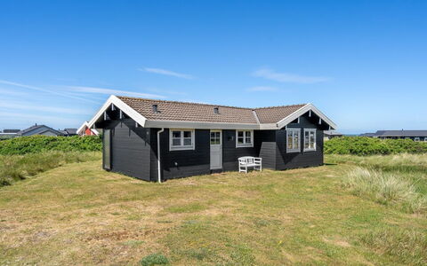 Elea - 394M from the Sea: Architecture, Toit, Domicile, Composite, Daylighting, Siding, Allée