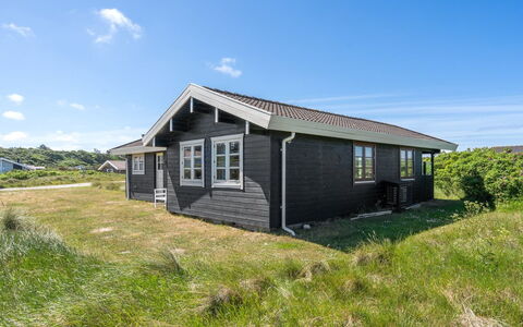 Elea - 394M from the Sea: Architecture, Toit, Domicile, Composite, Daylighting, Siding, Allée