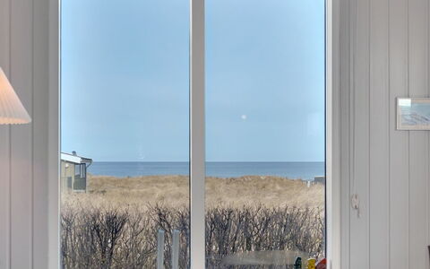 Jace - 75M from the Sea: Meubles, Design Intérieur, Sol, Bois, Sol, Plafond, Parquet, Chaise, Table, Éclairage