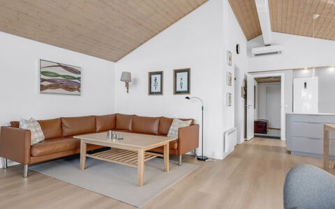 Albina - 844M from the Sea: Meubles, Design Intérieur, Canapé, Sol, Sol, Bois, Plafond, Salon, Pièce, Parquet