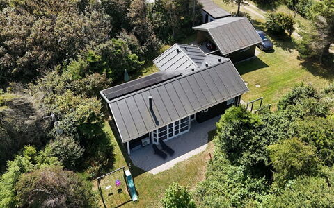 Hauke - 478M from the Sea: Maison, Zone Résidentielle, Toit, Domicile, Chalet, Lot Terre, Biens, Pelouse, Jardin, Banlieue