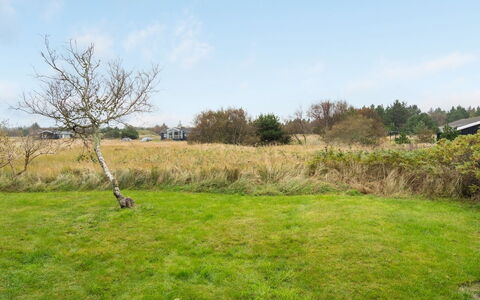 Øgrim - 204M from the Sea: Maison, Domicile, Chalet, Biens, Cour, Ferme, Siding, Batiments Jardin, Porche