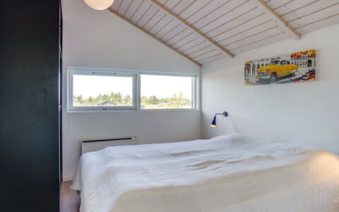 Aria - 1.2Km from the Sea: Plafond, Chambre, Design Intérieur, Lit, Sol, Literie, Pièce, Drap De Lit, Cadre De Lit, Luminaire