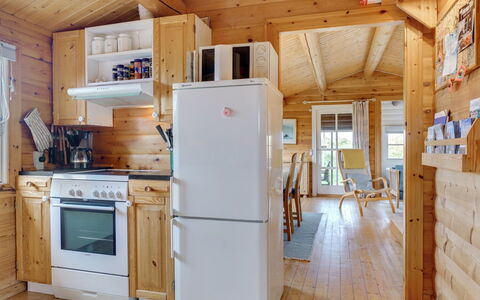 Thrym - 900M from the Sea: Bois, Cuisine, Principaux Appliance, Appareil De Cuisine, Domicile, Plafond, Dur, Chalet, Tache De Bois, Pièce