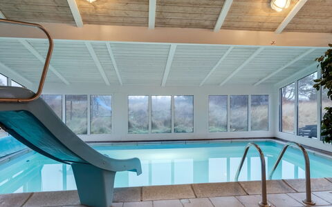 Amadahy - 950M from the Sea: Herbe, Maison, Toit, Domicile, Chalet, Arbuste, Lot Terre, Zone Rurale, Ferme, Couverture De Sol