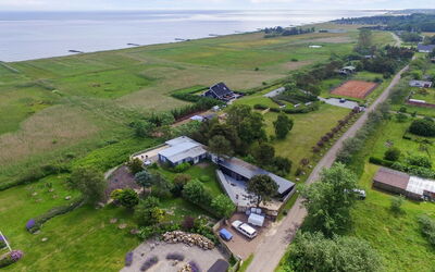 Marlena - 150M from the Sea