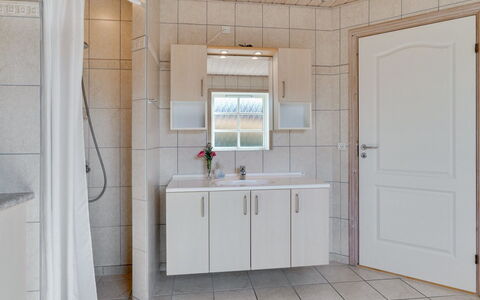 Brigitta - 1.5Km from the Sea: Meubles, Design Intérieur, Sol, Sol, Bois, Lit, Pièce, Plafond, Chambre, Textile