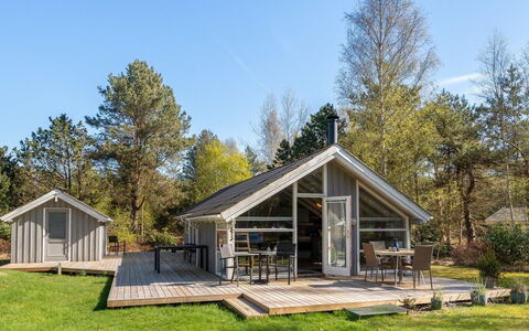 Snari - 400M from the Sea: Piscine, Mobilier De Jardin, Meubles, Recours, Dalle, Eco Hôtel, Ombre, Chaise, Loisir, Biens
