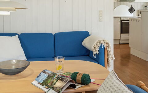 Nicklas - 2Km from the Sea: Piscine, Mobilier De Jardin, Meubles, Recours, Dalle, Eco Hôtel, Ombre, Chaise, Loisir, Biens