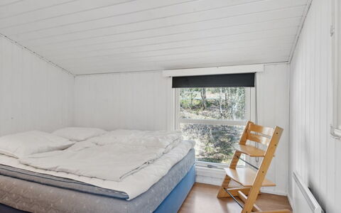 Nicklas - 2Km from the Sea: Piscine, Mobilier De Jardin, Meubles, Recours, Dalle, Eco Hôtel, Ombre, Chaise, Loisir, Biens