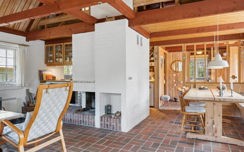 Gravers - 300M from the Sea: Piscine, Mobilier De Jardin, Meubles, Recours, Dalle, Eco Hôtel, Ombre, Chaise, Loisir, Biens