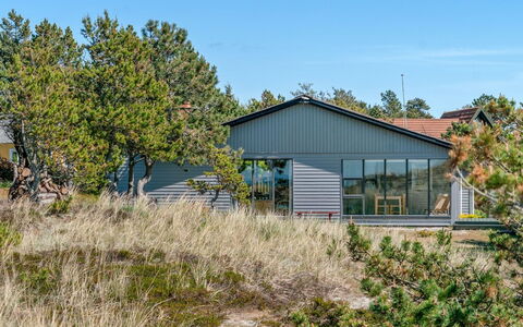 Petersen - 50M from the Sea: Bois, Domicile, Porche, Plate-Forme, Dur, Toit, Tache De Bois, Parquet, Eco Hôtel