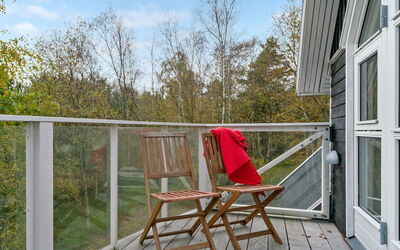 Henni - 2.5Km from the Sea