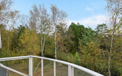 Henni - 2.5Km from the Sea