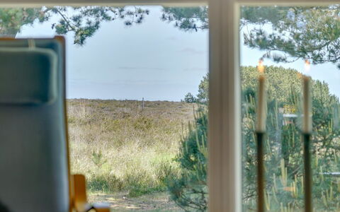 Hrefna - 350M from the Sea: Toit, Maison, Lot Terre, Domicile, Chalet, Biens, Batiments Jardin, Ombre, Cabane En Rondins, Aménagement Paysager