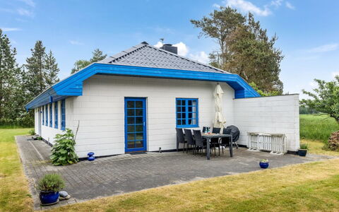 Ema - 5Km from the Sea: Bois, Domicile, Porche, Plate-Forme, Dur, Toit, Tache De Bois, Parquet, Eco Hôtel