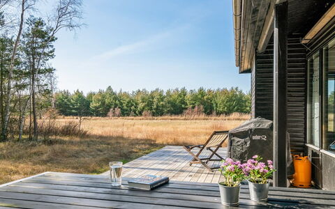 Shayene - 2.5Km from the Sea: Bois, Domicile, Porche, Plate-Forme, Dur, Toit, Tache De Bois, Parquet, Eco Hôtel