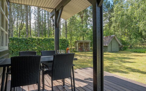 Gizelle - 1.5Km from the Sea: Maison, Domicile, Chalet, Biens, Cour, Ferme, Siding, Batiments Jardin, Porche