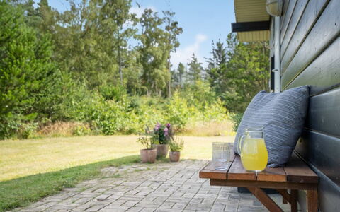 Gizelle - 1.5Km from the Sea: Maison, Domicile, Chalet, Biens, Cour, Ferme, Siding, Batiments Jardin, Porche