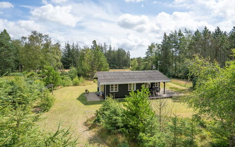 Gizelle - 1.5Km from the Sea: Maison, Domicile, Chalet, Biens, Cour, Ferme, Siding, Batiments Jardin, Porche
