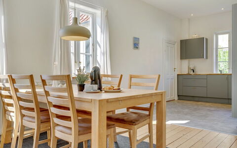 Ejler - 200M from the Sea: Bois, Toit, Architecture, Domicile, Maison, Chalet, Siding, Dur, Pente, Biens