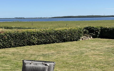 Spase - 250M to the Fjord: Toit, Maison, Domicile, Chalet, Siding, Biens, Allée, Batiments Jardin, Cour, Cabanon