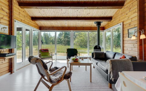Tuba - 600M from the Sea: Bois, Domicile, Porche, Plate-Forme, Dur, Toit, Tache De Bois, Parquet, Eco Hôtel