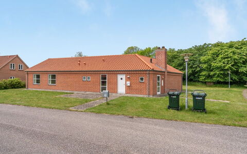 Fengur - 330M from the Sea: Maison, Domicile, Toit, Chalet, Biens, Aménagement Paysager, Batiments Jardin, Siding, Ferme