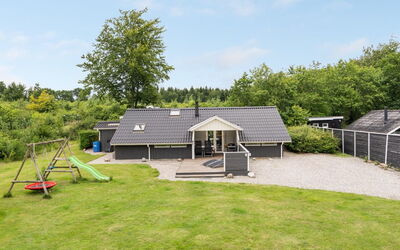 Thorolf - 30Km from the Sea