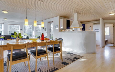 Wyatt - 30Km from the Sea: Maison, Domicile, Toit, Zone Résidentielle, Chalet, Biens, Ferme, Pelouse, Aménagement Paysager, Siding