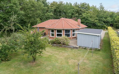 Wyatt - 30Km from the Sea