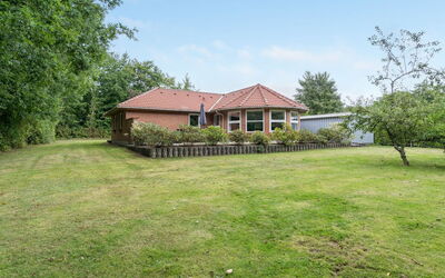 Wyatt - 30Km from the Sea