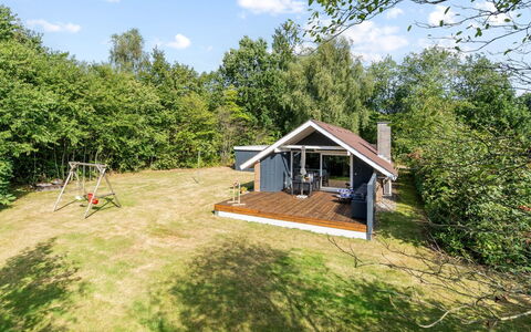 Pance - 20Km to the Fjord: Toit, Maison, Domicile, Chalet, Porte, Siding, Plate-Forme, Porche, Planche, Dur