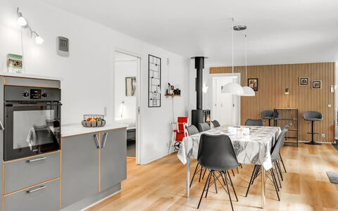 Manderup - 30Km from the Sea: Maison, Domicile, Zone Résidentielle, Toit, Chalet, Lot Terre, Biens, Cour, Jardin, Siding