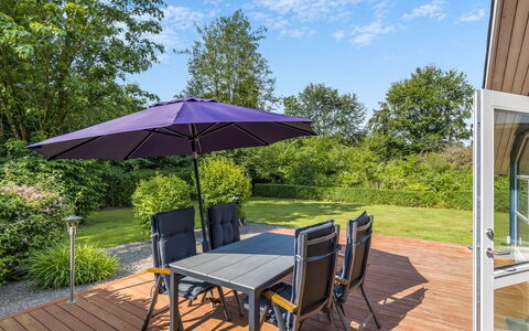 Athislus - 30Km from the Sea: Meubles, Chaise, Bois, Mobilier De Jardin, Table, Tableau De Plein Air, Table Cuisine Et Salle A Manger, Jardin, Dur, Ombre