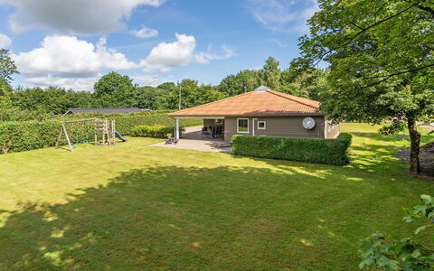 Anica - 29Km from the Sea: Chalet, Domicile, Maison, Toit, Porche, Biens, Siding, Batiments Jardin, Ferme, Cour