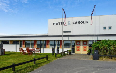Illughi - 500M from the Sea: 