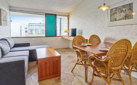 Wemund - 500M from the Sea: 